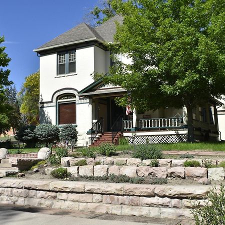 Downen House Bed & Breakfast Пуебло Екстериор снимка